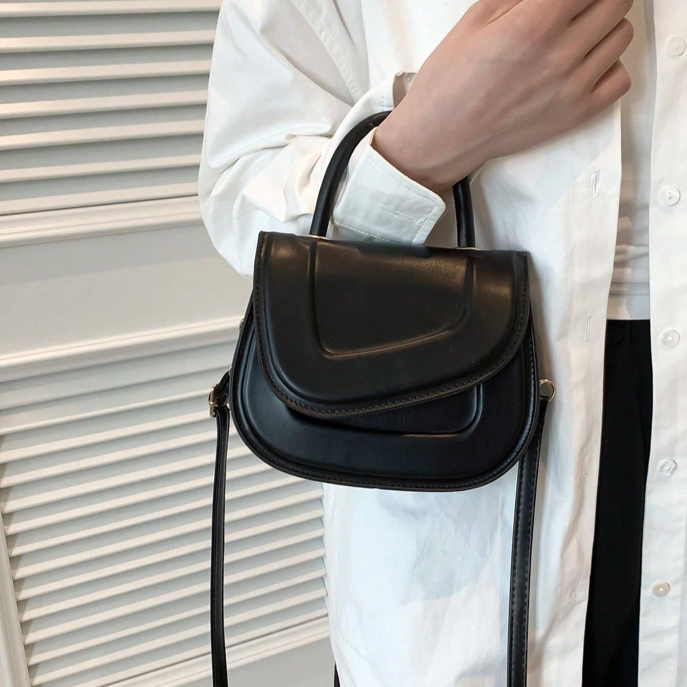 Eliza - Minimalist Luxury Saddle Bag