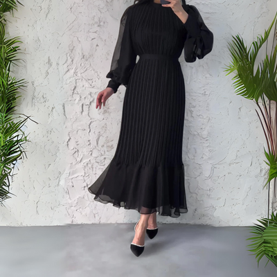 Evelina - Pleated Dress